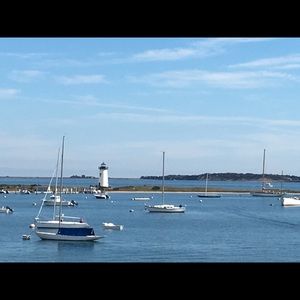 Meet your Posher, Kerri